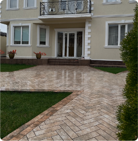 Укладка клинкерной брусчатки
