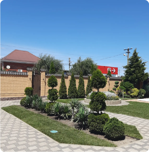 Укладка рулонного газона